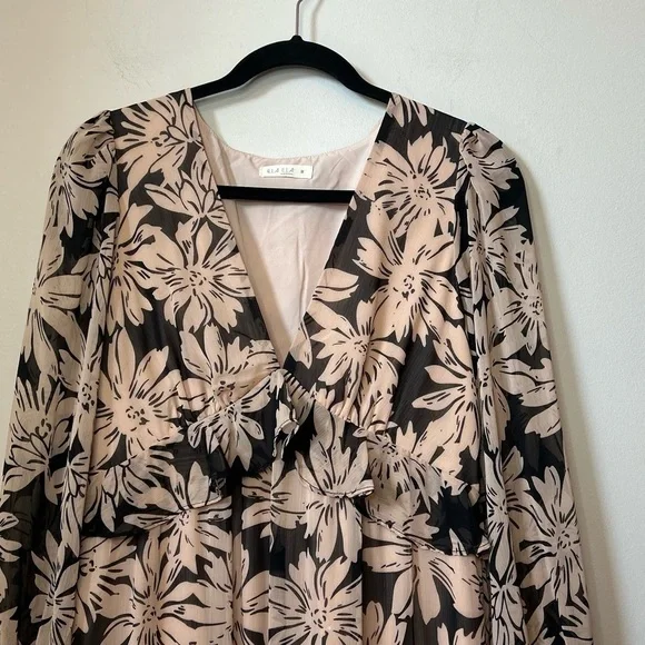 Illa illa Floral Maxi Size M - Picture 7 of 9